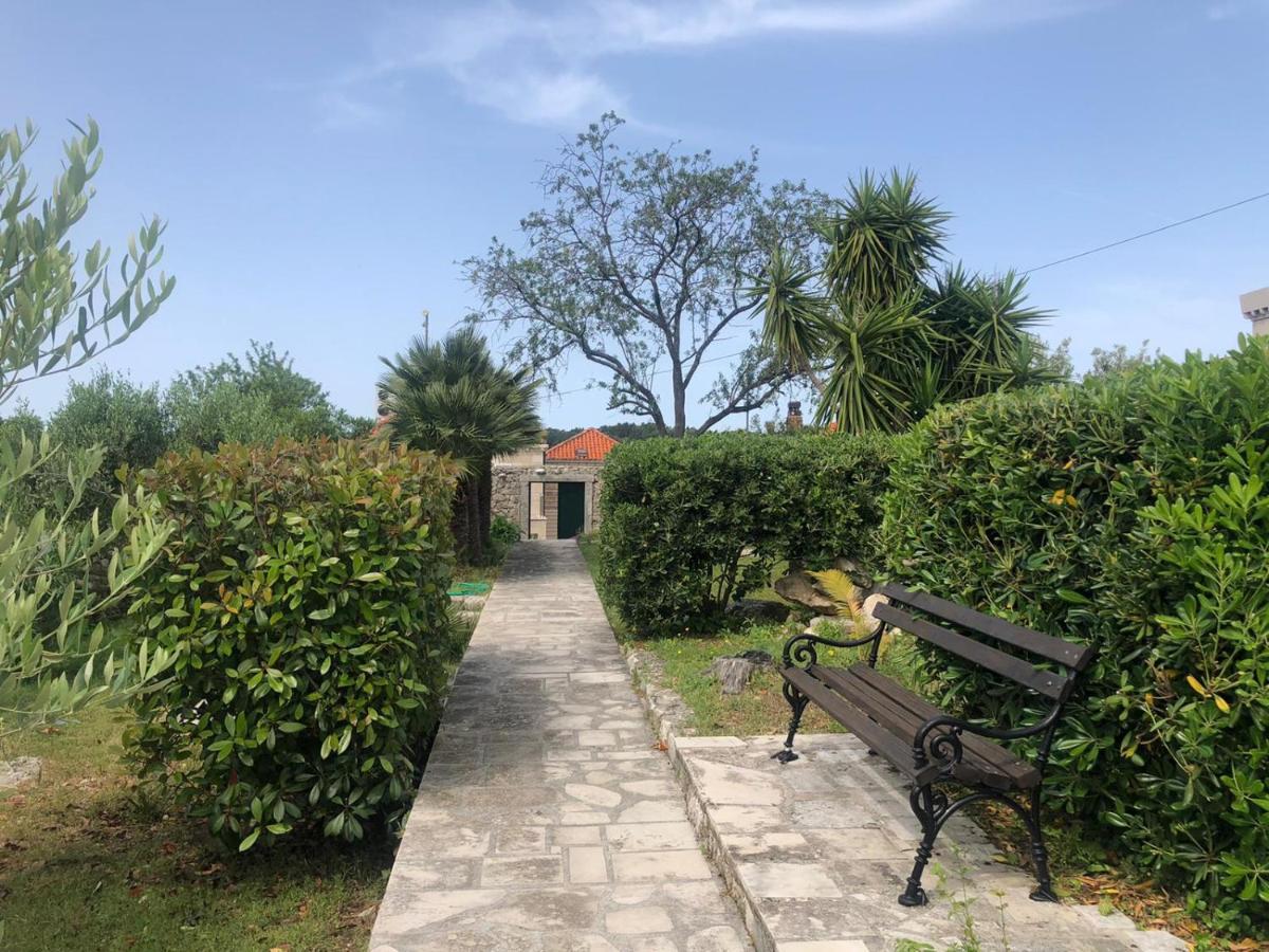Charming For 3 Pax In Leilighet Cavtat